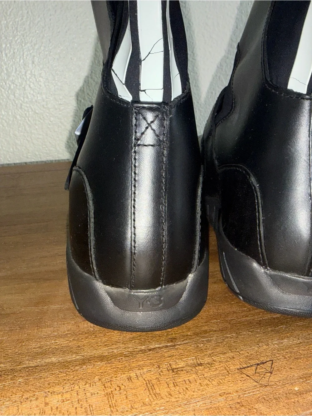 Y3 classic black